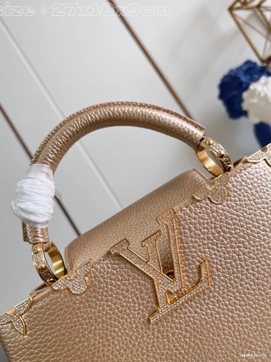 WIS CAPUCINES BB-27*18*9CM VUITTON LOUIS 1212